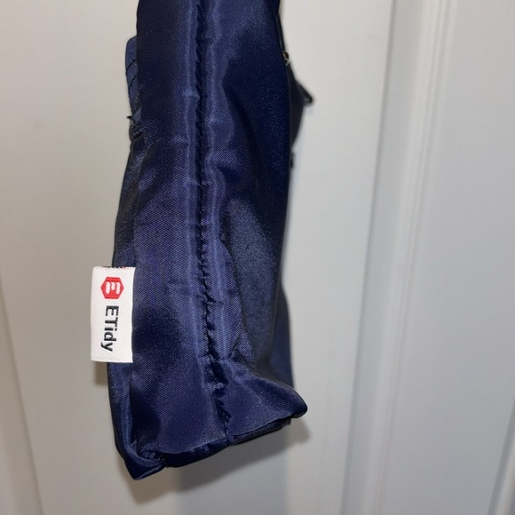 ETIDY BRAND NAVY BLUE NYLON CROSSBODY ADJUSTABLE STRAP ORANGE NYLON INTERIOR - Picture 6 of 7